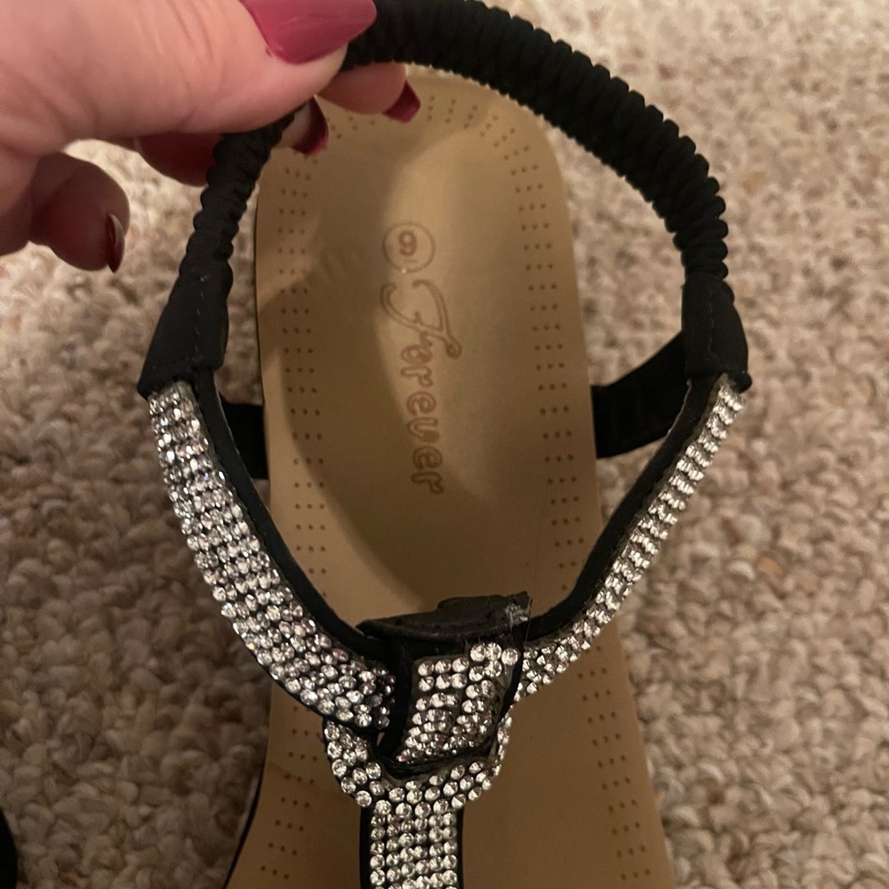 Ladies Fashion Black Sandals - Picture 3 of 6
